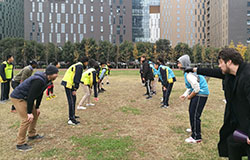  感恩節(jié)文化習(xí)俗體驗—-中美英才班美式橄 