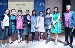 美視朗讀者 | 久違了，那個燈下為我朗讀的父母