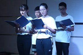  畢業季：你的青春，我來珍藏——中國部初2018屆畢業典禮 