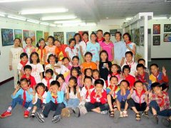 我校中小學生參加四川省首屆中小學生“未來之星”美術展（01/06/03）