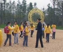 小學朝暉文學社到金沙遺址博物館采風