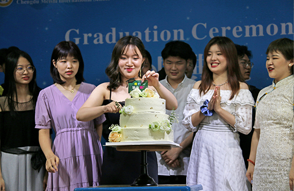  畢業季 | 我們畢業了,可青春永不散場 