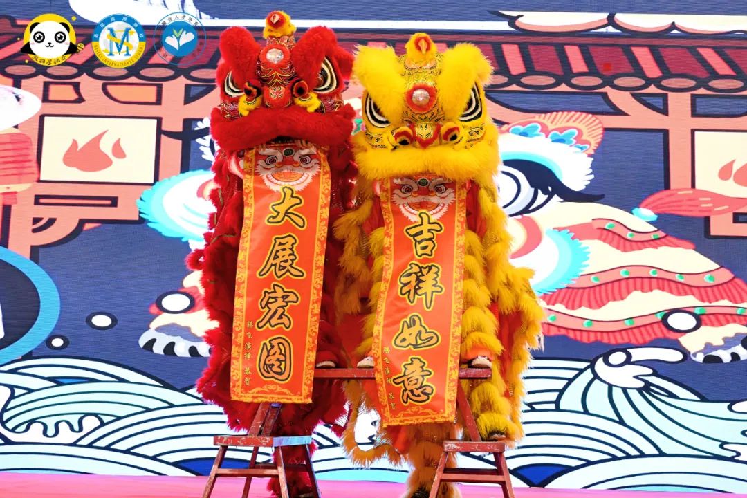 弘揚天府文化 傳承非遺經典 ——記成都4001百老匯學校“非遺傳承進百校公益活