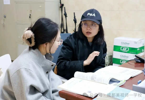 120103-5008.jpg 2025-12-01_093508.jpg